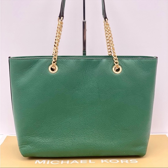 New Michael Kors Medium Front Zip
Chain Tote Bag Leather JEWEL GREEN - Picture 8 of 14